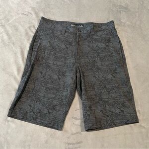 Travis Mathew Shorts Mens 30 Black Floral Golf Performance Stretch  Chino